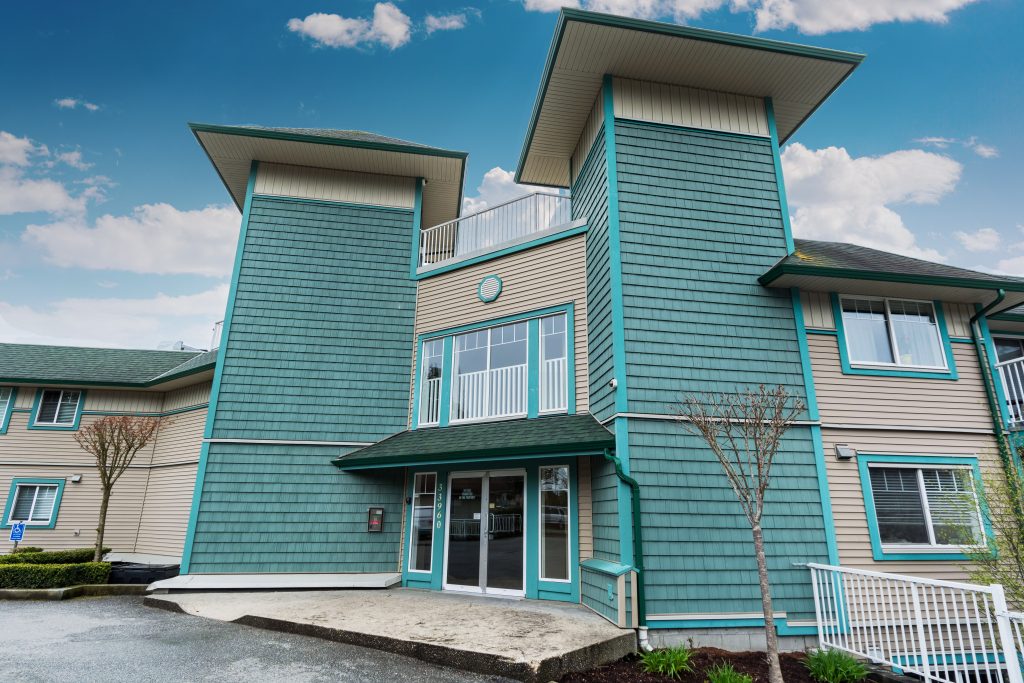 41733960 Old Yale Road, Abbotsford BC V2S 2J9 Adam Lloyd Real Estate