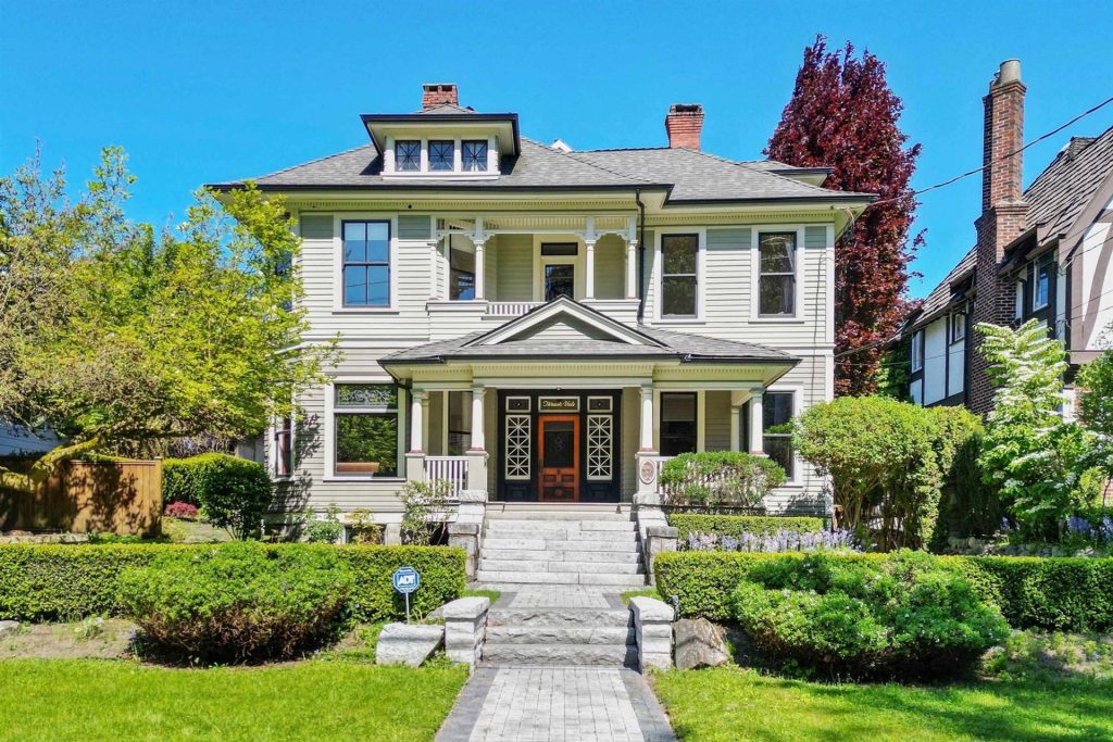 Living in New Westminster 2026 Detached house residential street