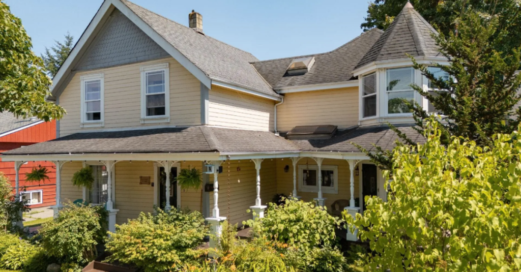 Family homes in Glenbrooke North New Westminster